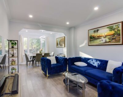 House with Patio, 20 minutes to Toronto Downtown